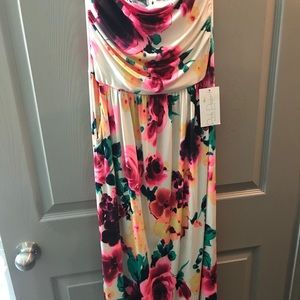 Boutique strapless maxi